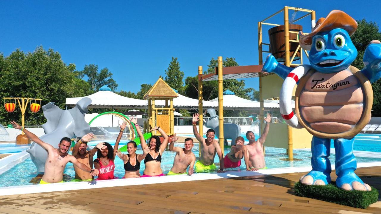 I Tre Moschettieri Camping Village 리도 디 폼포사 외부 사진