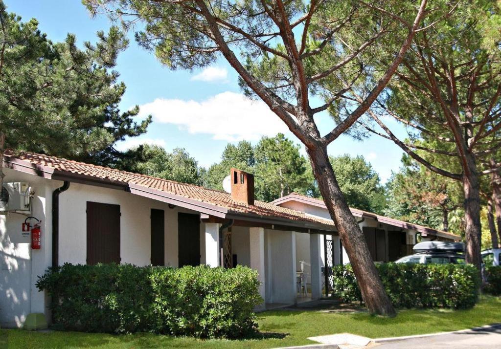 I Tre Moschettieri Camping Village 리도 디 폼포사 외부 사진