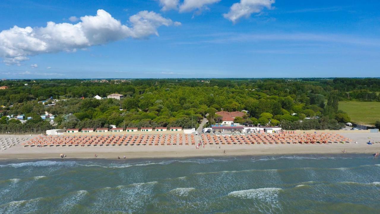 I Tre Moschettieri Camping Village 리도 디 폼포사 외부 사진